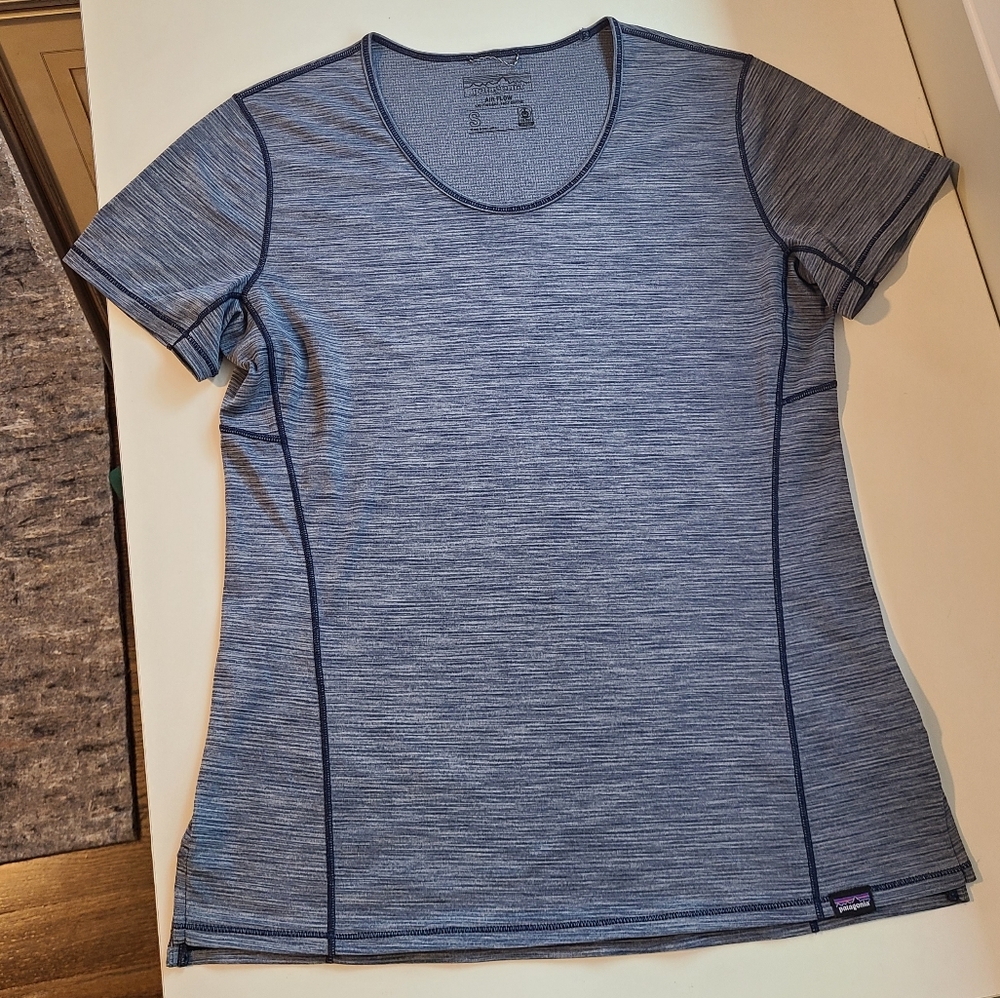 Patagonia Air Flow Lightweight Fast Drying Shirt - Small - Athletic Gray